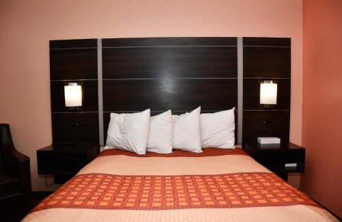 Faribault Hotel | Regency Inn & Suites Faribault