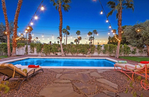 Racquet Club South House | Regency Poolside Retreat