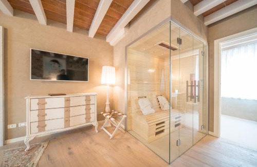 Borghetto Bed & Breakfast | Regia Rosetta - Royal Rooms Borghetto