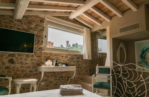 Borghetto Bed & Breakfast | Regia Rosetta - Royal Rooms Borghetto