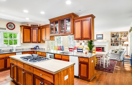 North Shores House | Rehoboth Beach North Shores home with pool, basketball, fast WiFi & W/D