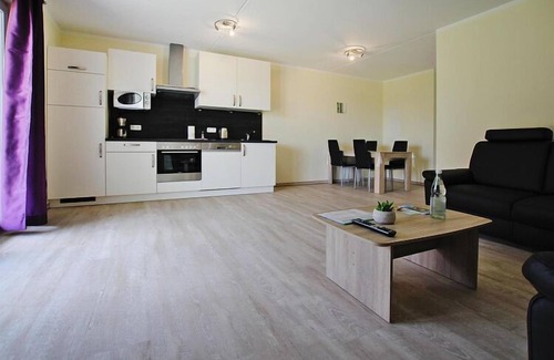 Plau am See House | Reihenhaus in Plau am See mit Terrasse und Balkon