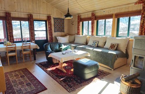 Myrdal Cabin | Reinunga Eco Hytta - Mountain lodge near Myrdal accessible only by train or bike