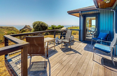 Manchester House | Rejuvenate in this home with fire place, hot tub, ocean/lighthouse/sunset views