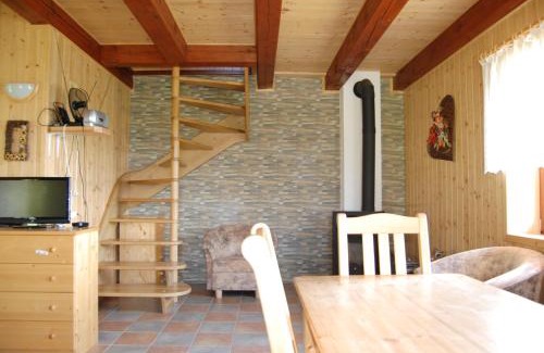 Bystrice nad Pernstejnem Cabin | Rekreační chata Karasín