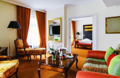Innere Neustadt Hotel | Relais & Châteaux Bülow Palais