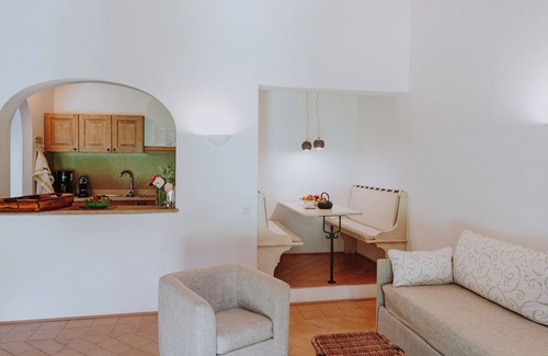 Puegnago del Garda Apartment | RELAIS DE CHARME "LE VIDELLE" - turquoise apartment