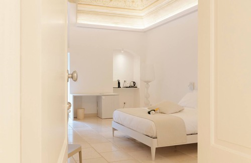 Molfetta Bed & Breakfast | [Relais La Muraglia] Suite La Muraglia - Luxury - Jacuzzi - Molfetta
