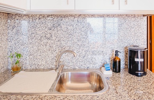 Ponta do Sol Apartment | Relax (air conditioning, free parking, sun, balcony, automatic toilet, dishwasher and laundry)