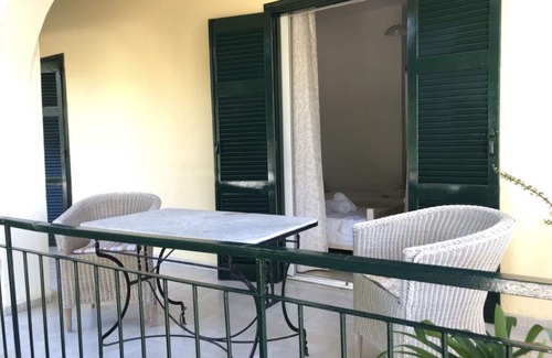 Molos House | relax and cosy atmosphere waiting for you to make your holidays better!