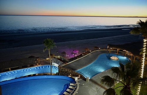 Bella Vista Apartment | Relax and enjoy the view. Luxurious beachfront 2 bedroom condo. Sonoran Sky 507