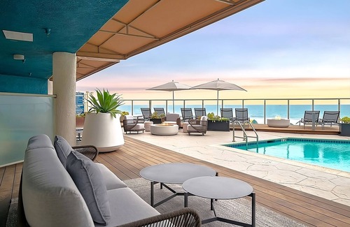 Carlsbad Village House | Relax and Recharge! Outdoor Pool, Beachfront Property, Free Breakfast!
