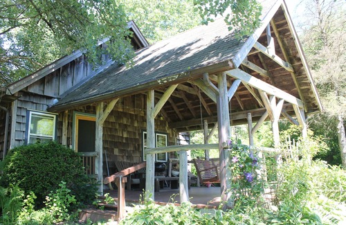 Westby House | Relax and Rejuvenate at this Cozy Cottage in the Heart of the Driftless Area