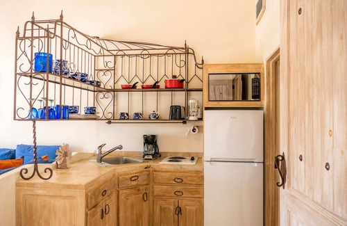 Colonia El Progreso Villa | Relax and Unplug * Cabo King Suite Villa