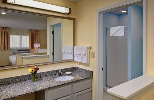 Westlake Hotel | Relax and Unwind! 3 Comfortable Units, Free Parking, Pets Allowed, Pool