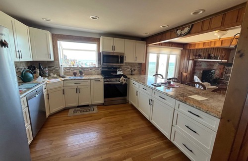 Mattituck House | Relax and unwind at this 3-bedroom bayfront house in charming Mattituck.