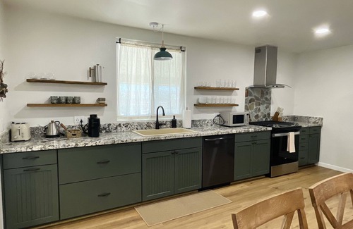 Joshua Tree House | Relax and Unwind at the Sage House Oasis - Ideally located, with pool & hot tub!