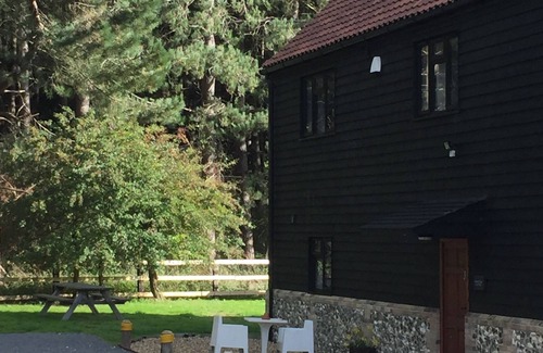 Bury St Edmunds Cottage | Relax and Unwind in Forest View, the perfect place to get away!