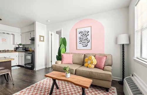 Music Row Condo | Relax and Unwind on Music Row
