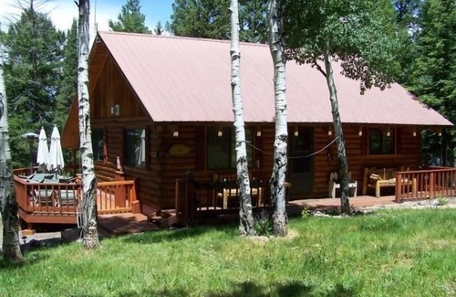 Cimarron Cabin | Relax & Explore in the San Juans