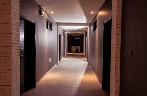 Masaki House | Relax in 2BR apartment w/wifi, gym & pool