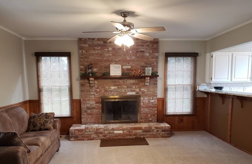 Adair Cabin | Relax in a peaceful, country setting