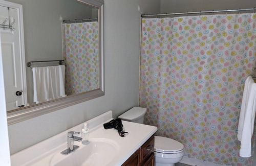 Village At Walnut Creek House | Relax in a spacious & newly furnished 4 bedroom!