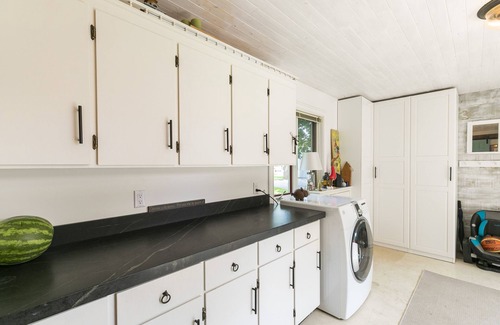St. Andrews House | Relax in history & enjoy modern amenities, 1-min. walk to restaurants and retail