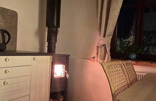 Velke Popovice Cottage | Relax in holiday home in quiet natural park, 20 minutes from Prague.