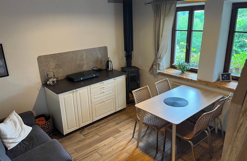 Velke Popovice Cottage | Relax in holiday home in quiet natural park, 20 minutes from Prague.