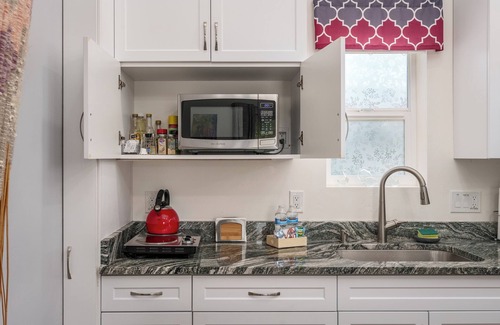 West Sedona Cottage | Relax in Luxury! ✯ Privacy ✯ Great Amenities!