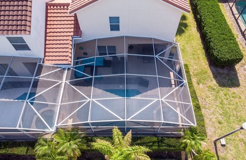 Tuscan Hills House | Relax in "Paradise Found Villa" Private Pool/Spa 5 bed/4Bath