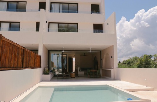 Progreso Municipality Villa | Relax in this quiet and elegant place by the sea.