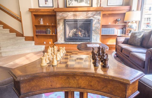 Astoria Hotel | Relax in Victorian Room w/Heated Tile Bathroom & River Views from Terrace