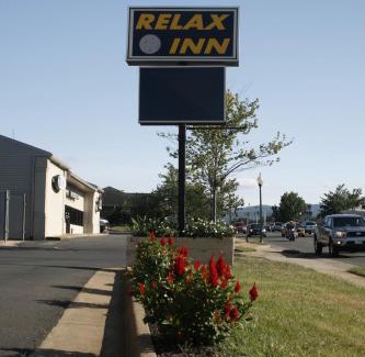 Front Royal Hotel | Relax Inn Front Royal