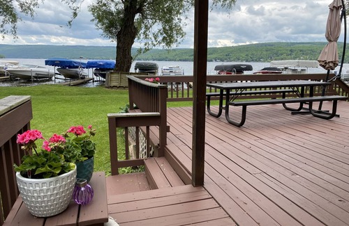 Town of Richmond Cottage | Relax on the Beautiful Shores of Honeoye Lake