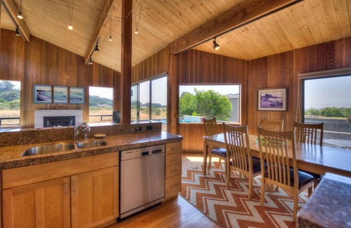 Sea Ranch House | Relax, rejuvenate and re-connect with the important things in life