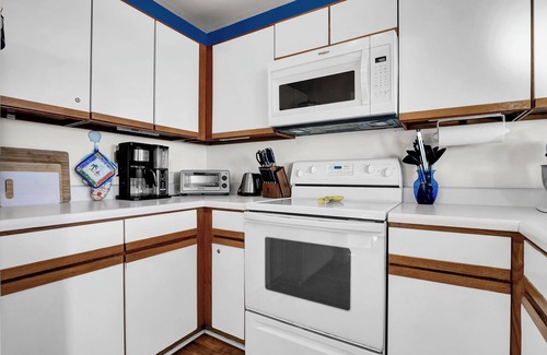 Jacksonville House | Relax with Beach Access, Pool, and Scenic Views in Topsail Beach