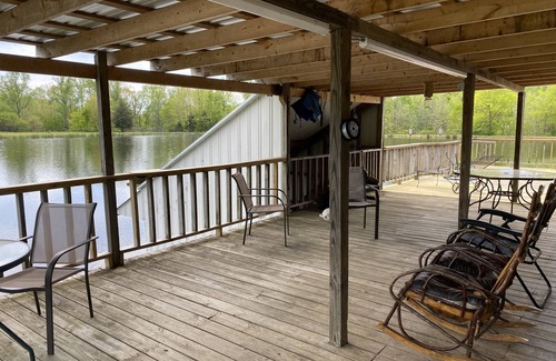 Lawrenceburg House | Relax with your whole family at Eagle’s Landing at Piney Branch