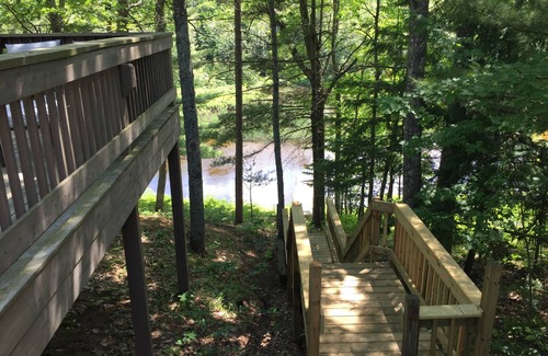 Au Train House | Relax@ your cabin on theAuTrain River! Private dock, swim, fish, pictured rocks