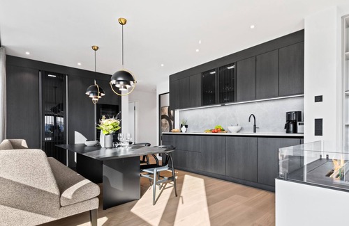 List Apartment | "Relaxation and Luxury on Sylt: Your Soho Suite with Sea View Awaits!"