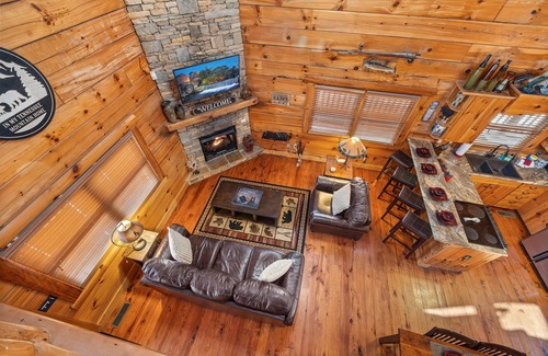 Gatlinburg - Pigeon Forge Cabin | Relaxation awaits you! Great location, easily accessible!