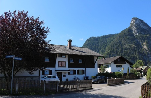 Oberammergau Apartment | Relaxation in the Ammergau mountains, centrally located