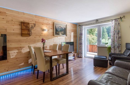 Landl Apartment | Relaxation in Tyrol: Comfortable apartment 5 in Austria - family paradise MoNi