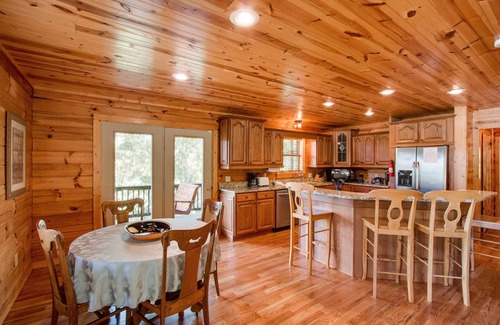 Silver Point Ski Chalet | Relaxation Pointe Center Hill Lake