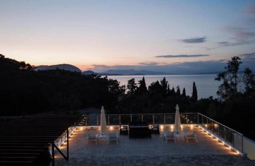 Agia Pelagia Chlomou Villa | Relaxed Atmosphere - Great View