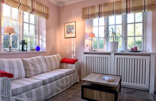 Borgsum House | "Relaxed time out in a hideaway: family-friendly vacation apartment in Borgsum"