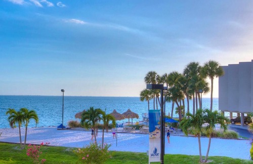 Rocky Point Condo | Relaxing 1BR w/Pool Views & Full Kitchen