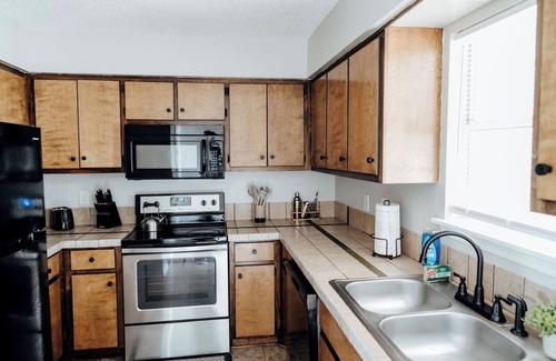 Mobile Apartment | Relaxing 2BR Retreat | Stylish & Comfortable