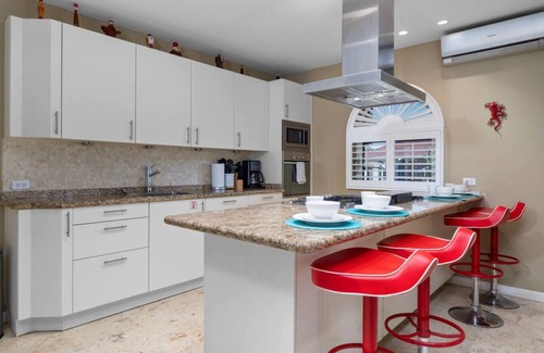 Sabana Liber Villapark House | Relaxing 4BR Villa with Pool, Hot Tub & Comfort at Sabanaliber 205 by Bocobay